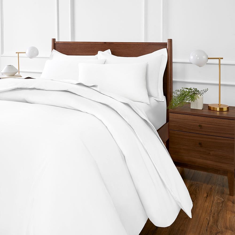 White Duvet and Pillow Bedding Set