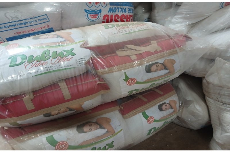 REXFOAM Industries Pillow 3